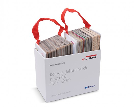 Legyező szett  boxban DTDL Egger 2017 - 2019