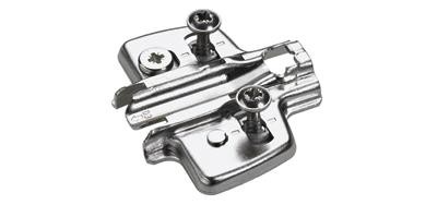HETTICH 9071662 szerelő talp szétnyíló foglalatokkal és speciális csav. D=3.0 mm