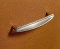 HETTICH 9113483 fogantyú Savelli 140/128 mm nemesacél imitáció