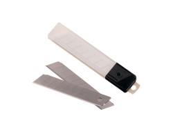 Tartalékpenge 18 mm /a törhető pengés kézhez 10 dbos csomagolás.