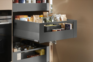 K-BLUM Merivobox E Boxcap 600 mm, 70 kg, Orion szürke, belső, korlát